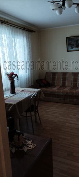 Obregia, 3 camere, semidecomandat, 67 mp, 4/4 termopane, usa metal, liber,